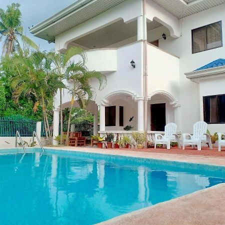 Beth'S Villa Moalboal Kültér fotó