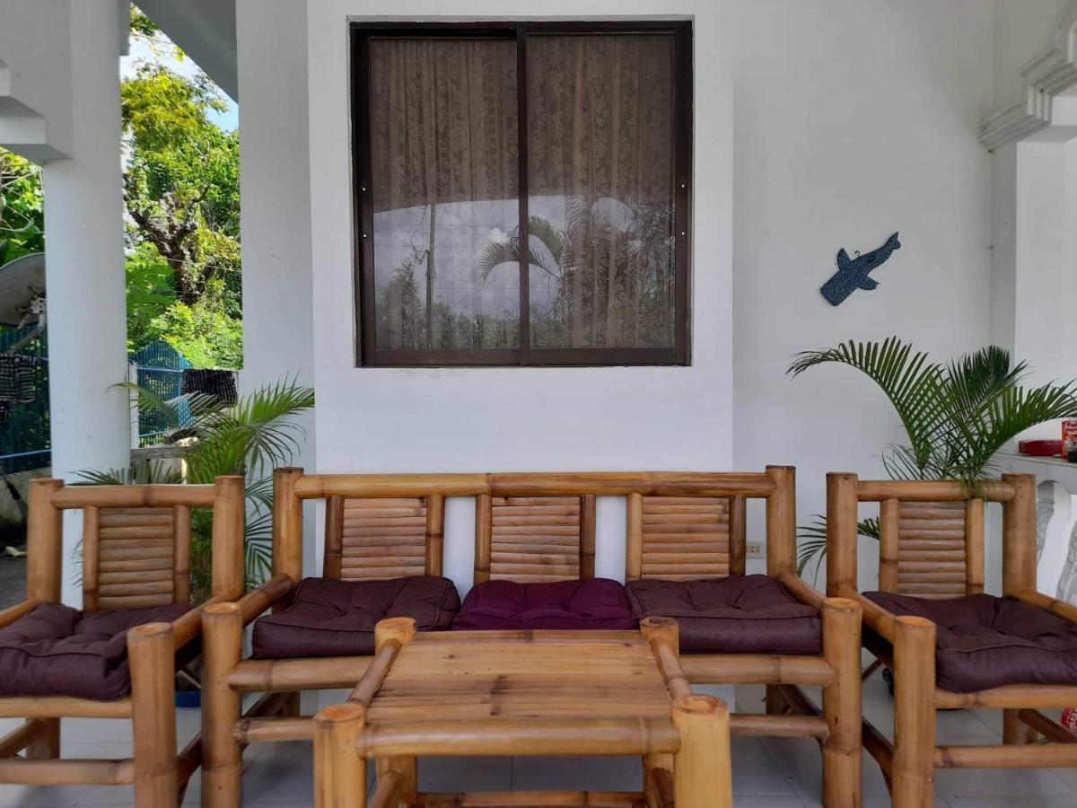 Beth'S Villa Moalboal Kültér fotó